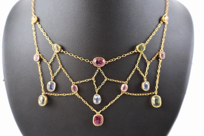 Collier en or 18K 750/1000, poinçon tête...
