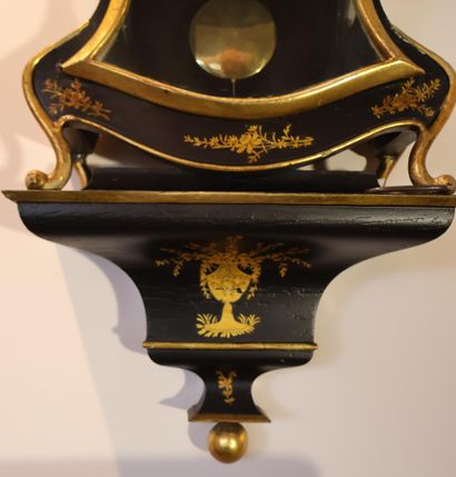 Cartel dit Neuchâtelois, XXe siècle, en bois...