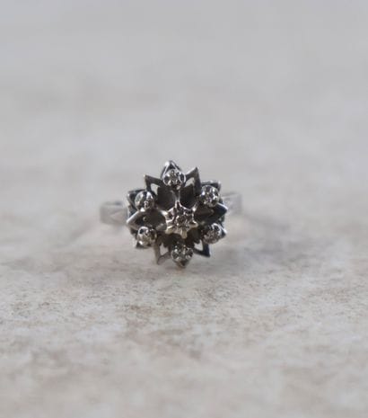 Bague en or 18K 750/1000, poinçonné au hibou,...