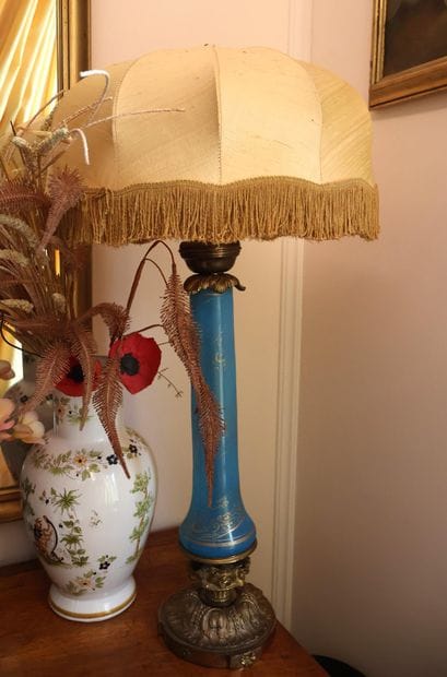 Pied de lampe, fin du XIXe siècle, en verre...