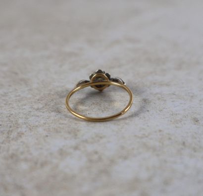 Bague en or probablement 18K (750 ‰ (non...