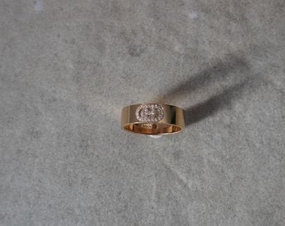 HERMES
Bague H d'ancre en or rose 18K 750/1000,...