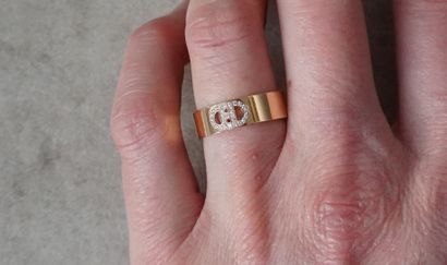 HERMES
Bague H d'ancre en or rose 18K 750/1000,...