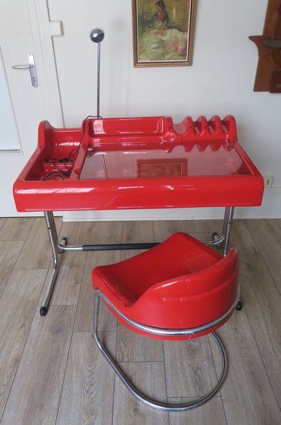 Vittorio PARIGI & Nani PRIMA, édition MOLTENI.
Bureau...
