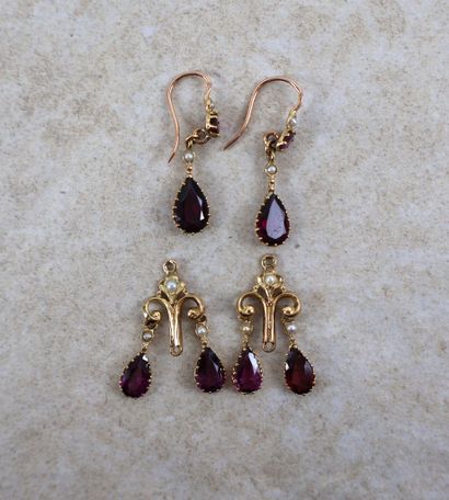Paire de boucles d'oreilles en or jaune 18K...