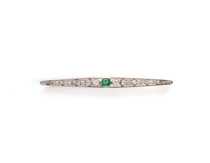 Broche-barrette de forme losangée, en platine...