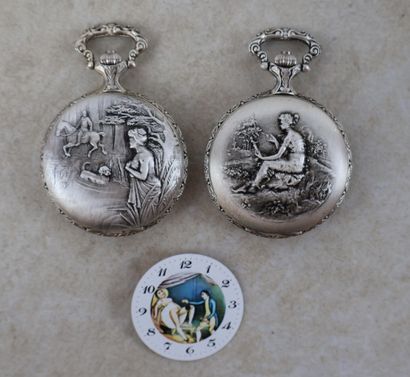 Ensemble de deux montres érotiques, les boîtier...