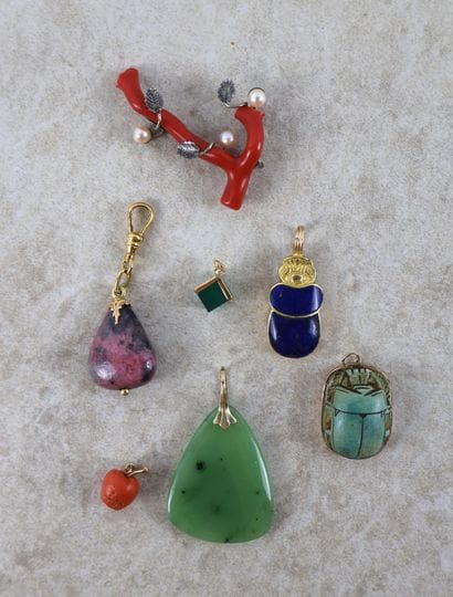 Lot de bijoux en or 9K 375/1000, 14K 585/1000...