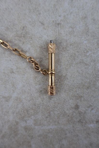 Lot comprenant une montre de gousset en or...