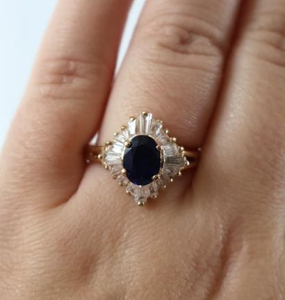 Bague en or jaune 18K (750 ‰), poinçonnée...