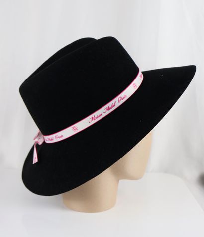 MAISON MICHEL Modèle Virginie
Chapeau en...