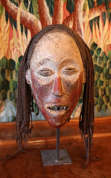 Mask in the Tchokwe style, Africa, modern,...