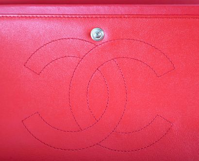 CHANEL Made in Italy
Sac en cuir matelassé...