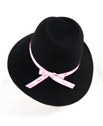 MAISON MICHEL Modèle Virginie
Chapeau en...