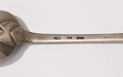 Cuillère à ragoût en argent, modèle uniplat,...