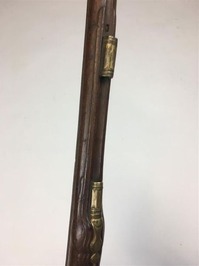 Étranger, 1ère moitié XVIIIe.
Long pistolet...