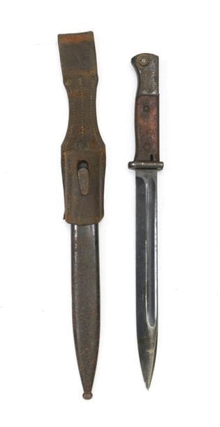 Allemagne, 1933-45.
Baïonnette réglementaire...