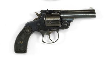 États-Unis, fin XIXe.
Revolver SMITH & WESSON...