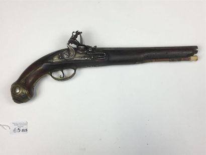 Étranger, milieu XVIIIe.
Pistolet de tir...