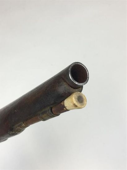 Étranger, milieu XVIIIe.
Pistolet de tir...