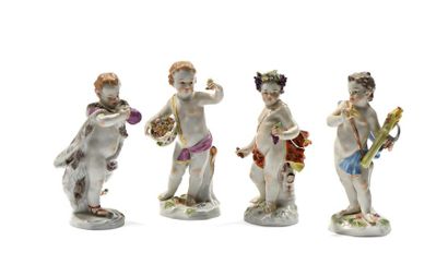 MEISSEN, XIXe.
Les quatre saisons.
Série...
