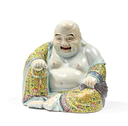 CHINE, XXe.
Statuette de Budaï en porcelaine...