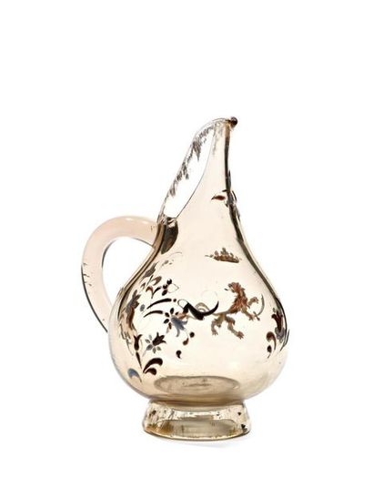 Emile GALLE (1846-1904).
Pichet en verre...