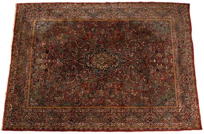 Important tapis d'Orient rectangulaire en...