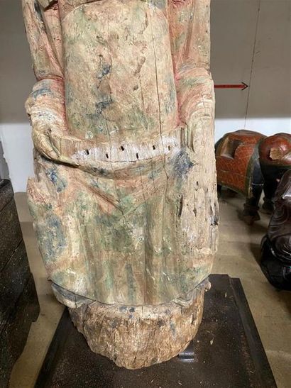 CHINE, XIXe-XXe.
Statue en bois sculpté avec...