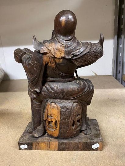 CHINE, XXe.
Statuette de Guandi en bois sculpté,...