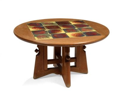 Table basse circulaire en chêne, le plateau...