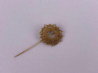 Épingle en or jaune 18K à décor de fleur...