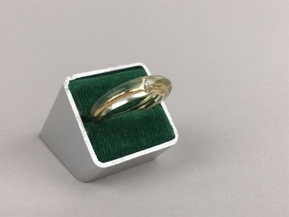 Pascal MORABITO.
Bague en or jaune 18K ornée...