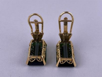 Paire de clips d'oreille en or jaune 18K...