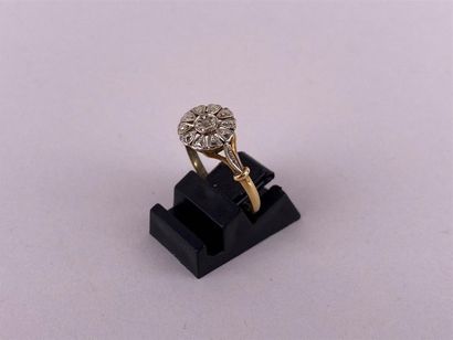 Bague en or jaune et gris 18K à décor de...
