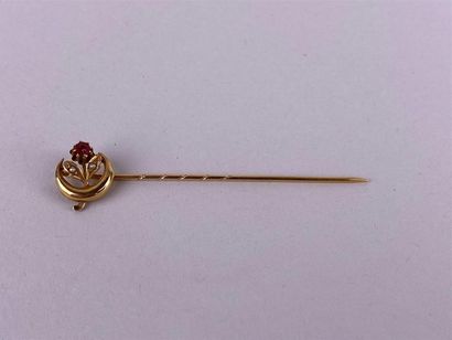 Épingle de cravate en or jaune 18K, l'extrémité...