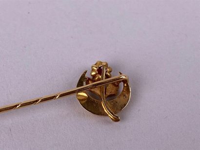 Épingle de cravate en or jaune 18K, l'extrémité...