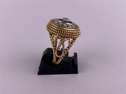 Bague dôme en or jaune et gris 14K centrée...