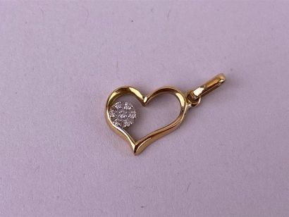 Pendentif coeur en or jaune 18K orné de tous...