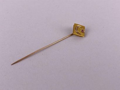 Épingle de cravate en or jaune 18K, l'extrémité...