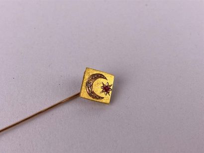 Épingle de cravate en or jaune 18K, l'extrémité...