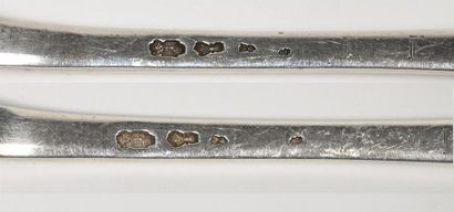 Paire de cuillères à ragoût en argent, modèle...