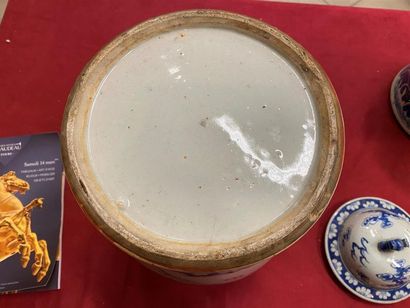 CHINE, fin XIXe-début XXe..
Paire de potiches...
