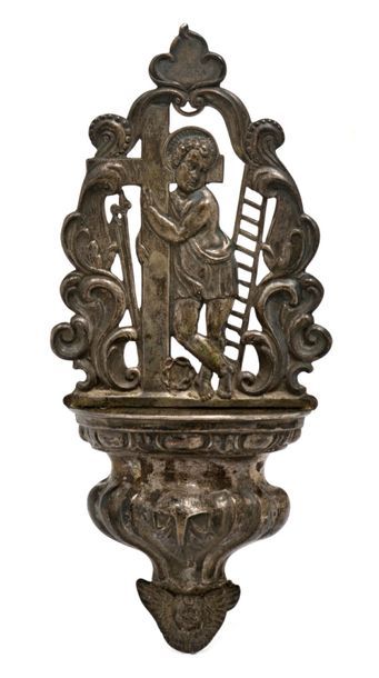 Bénitier en argent et métal argenté à décor...
