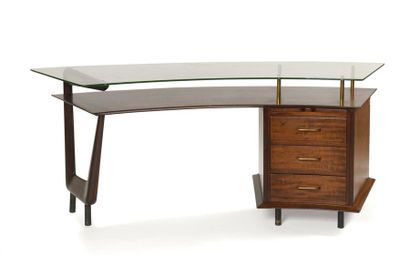 Bureau arrondi en placage de palissandre...