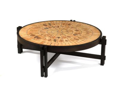 Roger CAPRON (1922-2006).
Table basse circulaire...