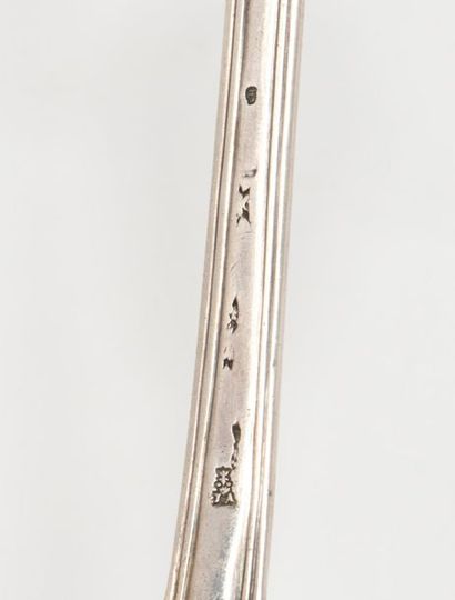 Cuillère à ragoût en argent, la spatule à...