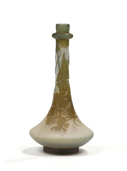Émile GALLÉ (1846-1904).
Vase piriforme à...