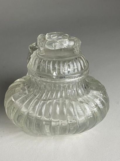 CHINE, début XIXe.
Brule-parfum couvert en...