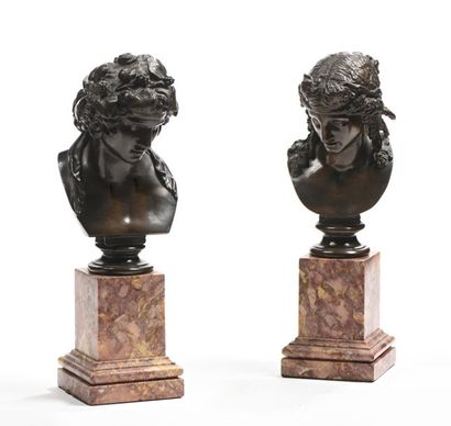 École française XIXe.
Buste de Bacchus et...